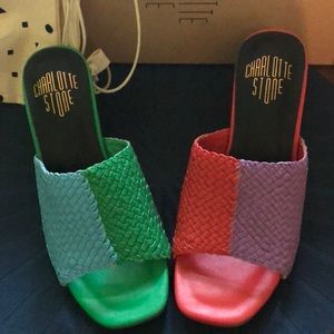 (NWT) Charlotte Stone Lenu in “Tropical” size 7